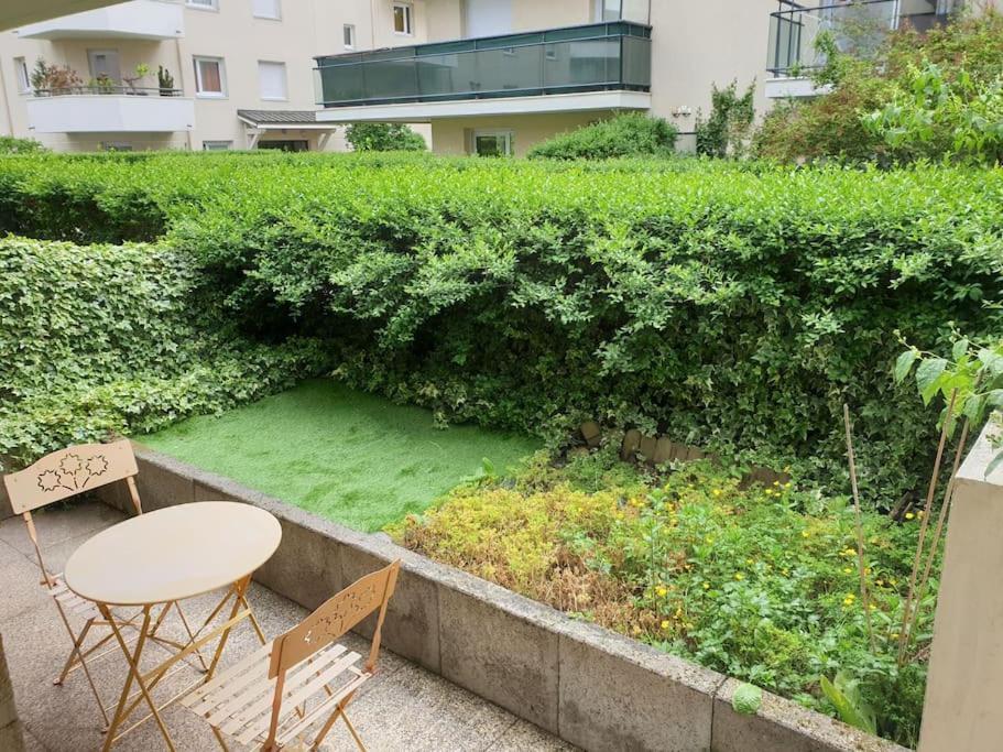 62 M2 Rez De Jardin, Terrasse , 6 Lits Et Parking Leilighet Annecy Eksteriør bilde